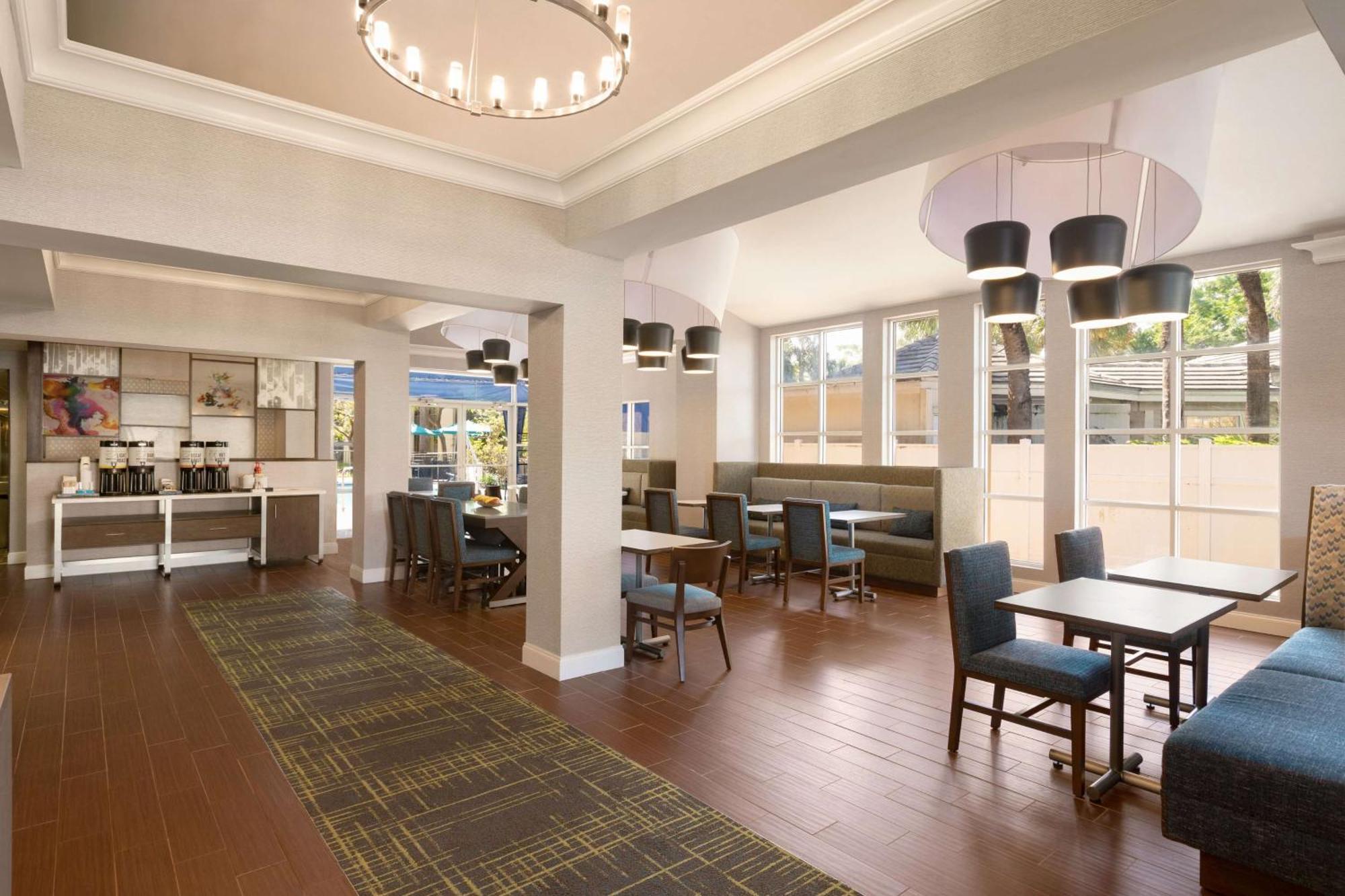 Hampton Inn & Suites Fort Lauderdale Airport Hollywood Exterior foto