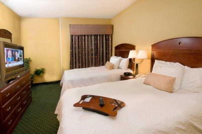 Hampton Inn & Suites Fort Lauderdale Airport Hollywood Exterior foto