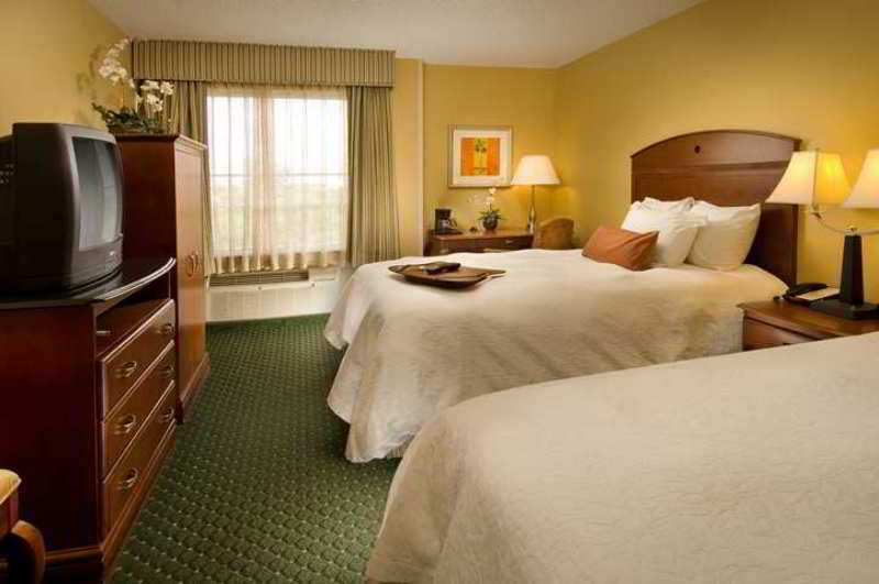 Hampton Inn & Suites Fort Lauderdale Airport Hollywood Habitación foto